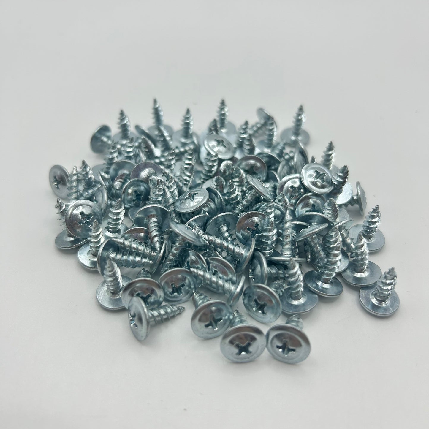 TORNILLO LENTEJA PTA. FINA 8 X 1/2' (COMPRA MINIMA 100 UNIDADES)